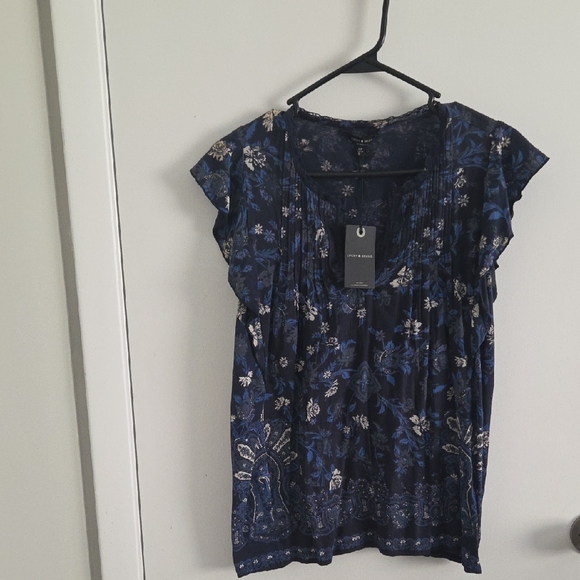 Lucky Brand Tops - Lucky Brand Navy Floral Blouse